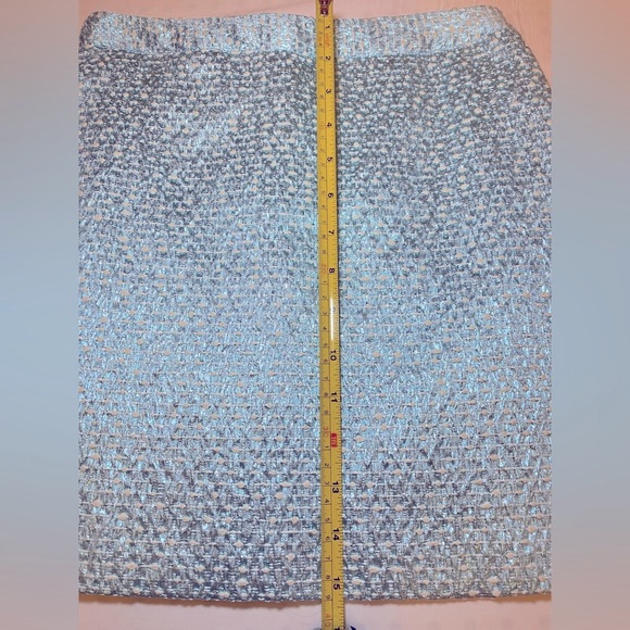 Alice + Olivia Ice Blue A-Line Mini Skirt for nightlife - Picture 9 of 9